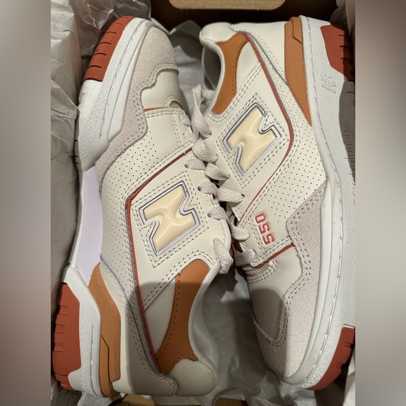 New Balance 550s - Picture 3 of 3